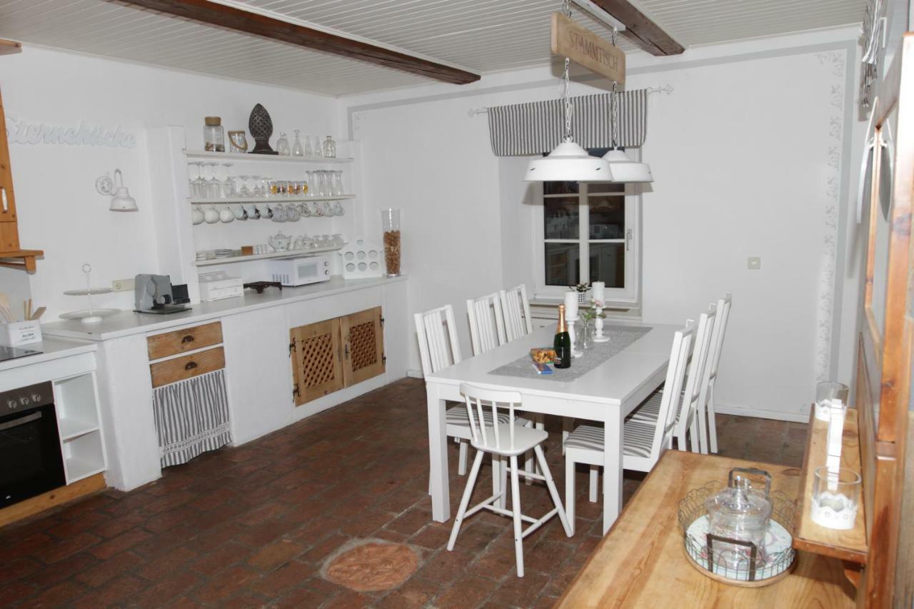 Gutshof Bartl 1 Apartman Klagenfurt am Woerthersee Kültér fotó