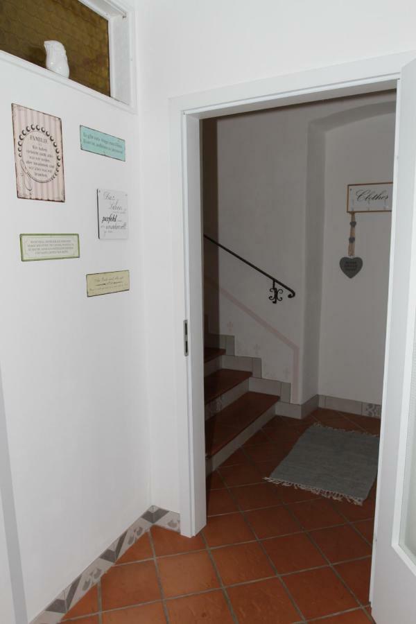 Gutshof Bartl 1 Apartman Klagenfurt am Woerthersee Kültér fotó